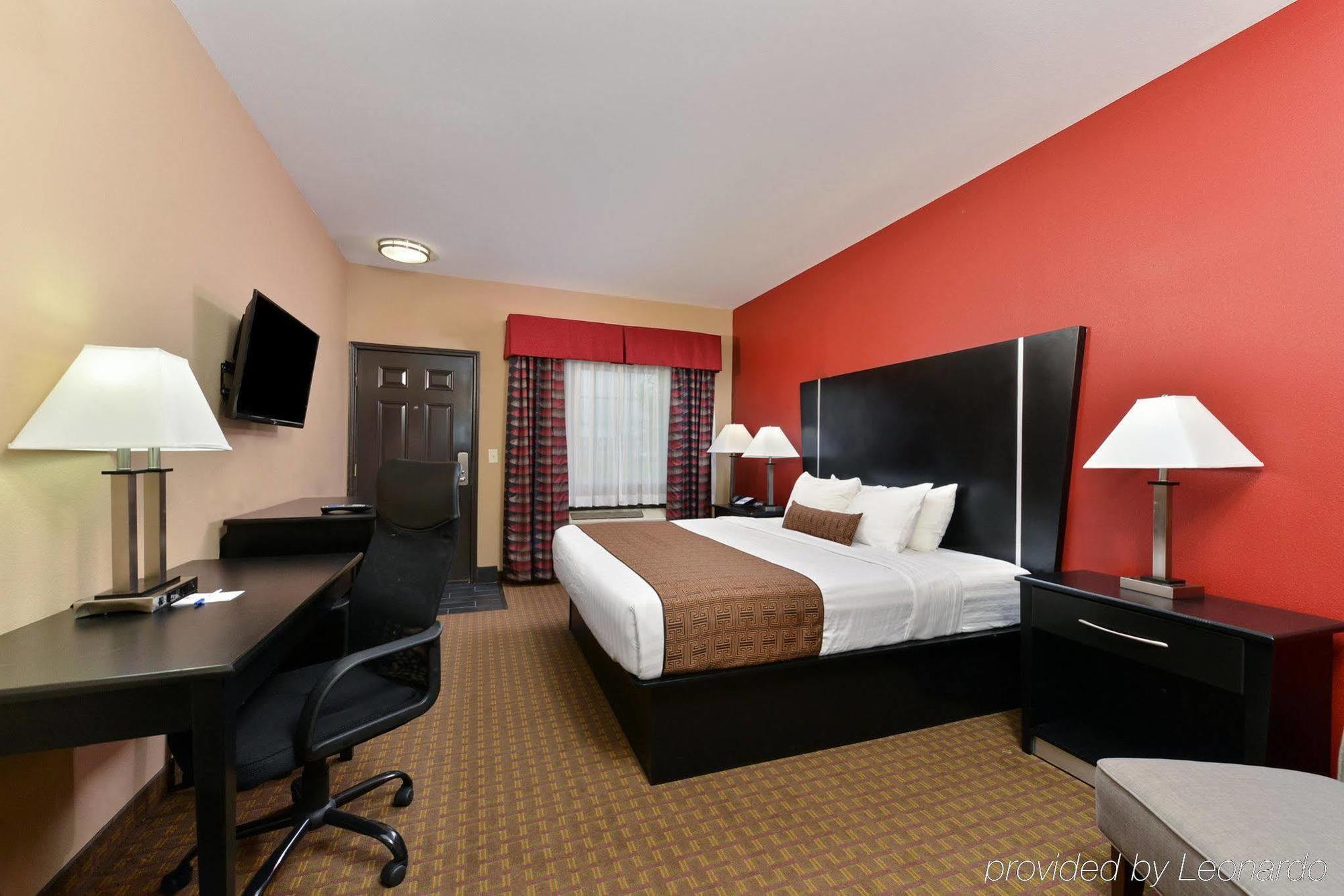 Rodeway Inn Dilley Экстерьер фото