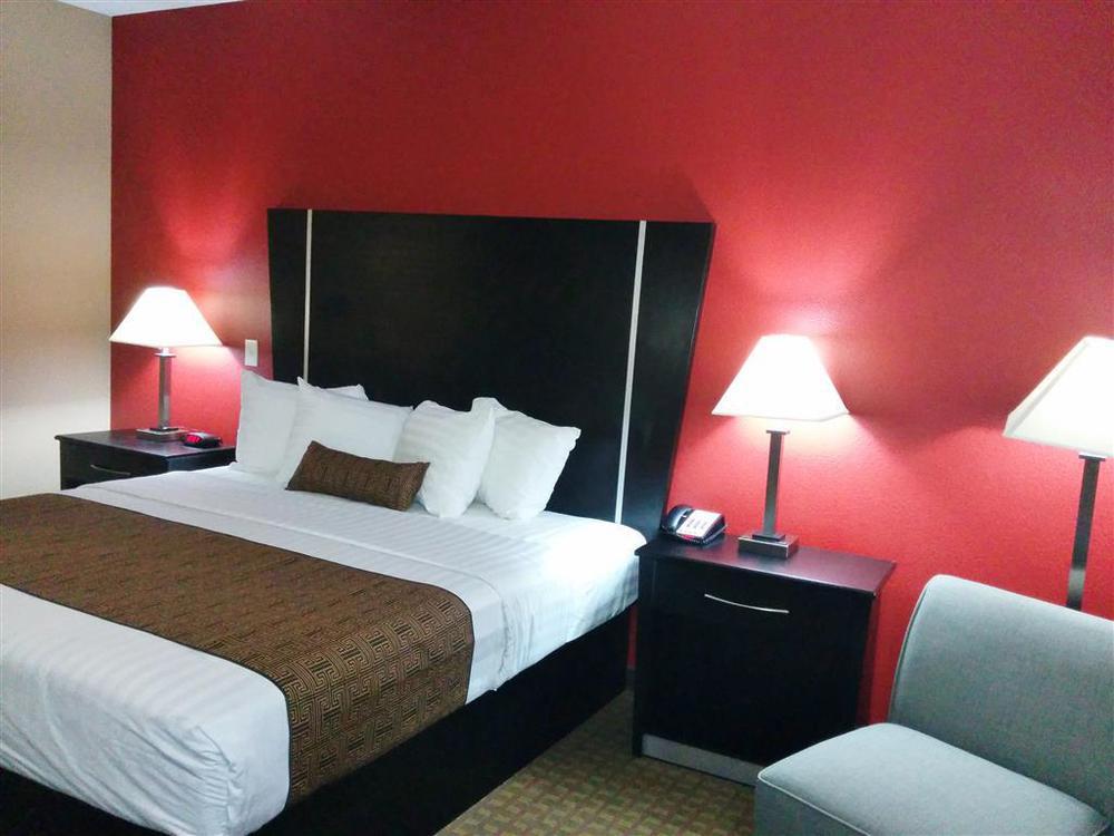 Rodeway Inn Dilley Номер фото